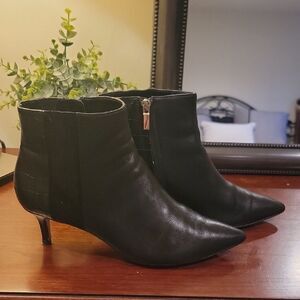WHBM Elegant Black Ankle Boots SZ 9